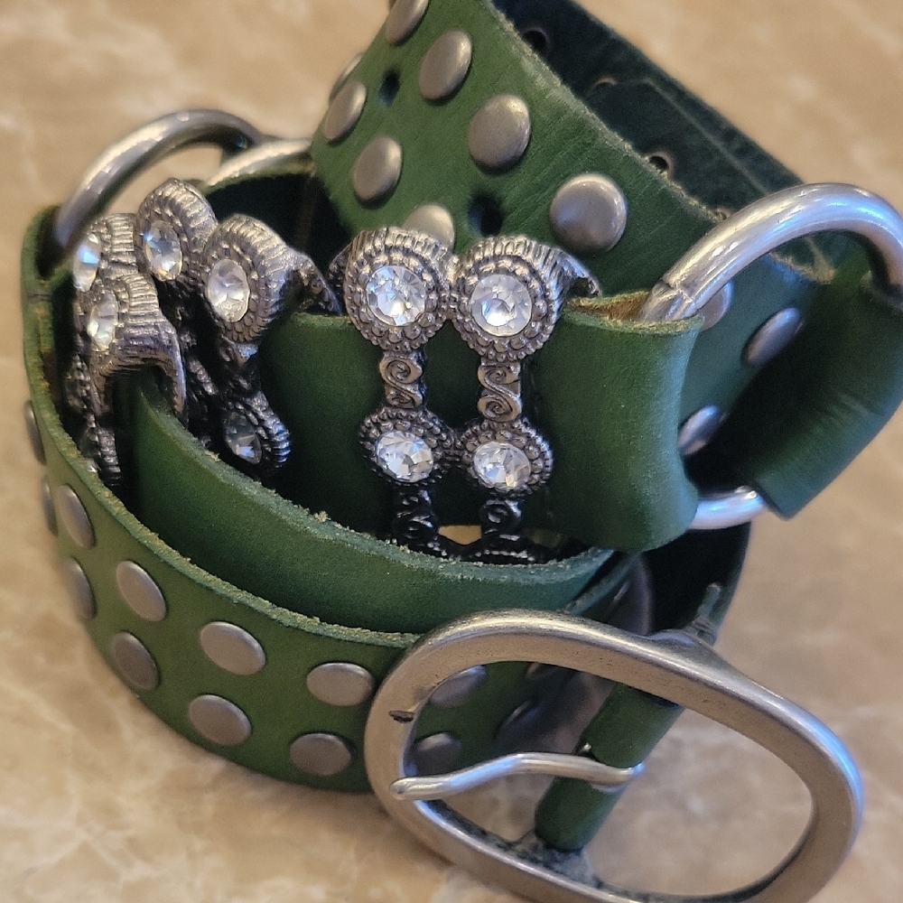 Green Genuine Leather Belt w/ Clear Rhinestones  & Silver Accents, S